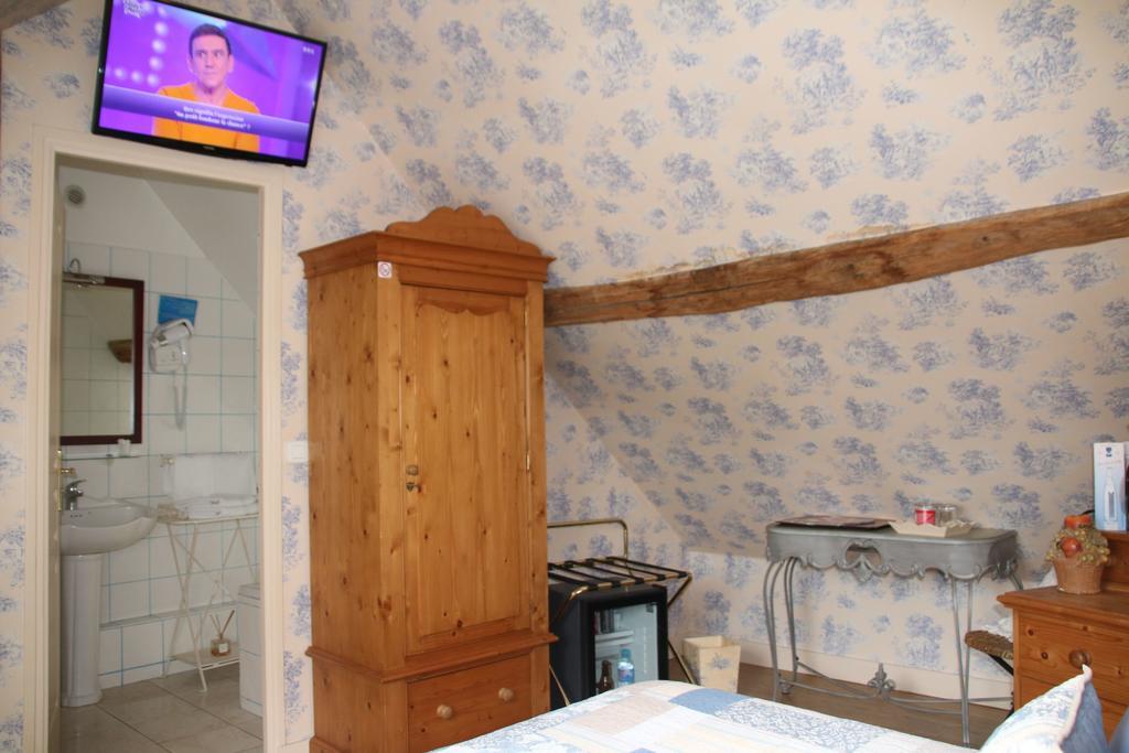Hostellerie Du Prieure Saint-Prix  Exterior foto